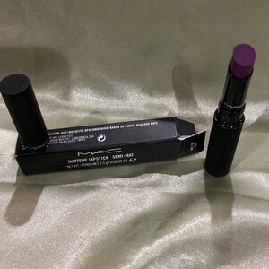 MAC: Mattene Lipstick semi-mat: sown the Look